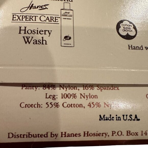 Hanes Absolutely Ultra Sheer Pantyhose Sandalfoot Style 707 Size B Travel Buff - Picture 3 of 6